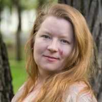 Tina Holland
